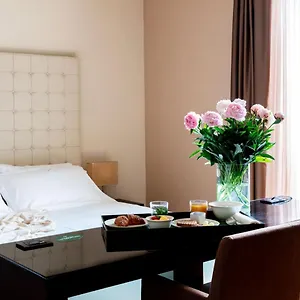 **** Otel Sweet İtalya