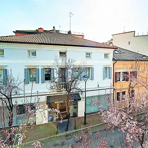 aaron.hotelinveneto.com/